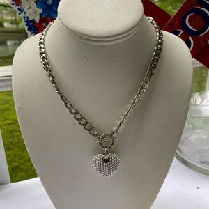 - DEAL MACY DEPARTMENT  NECKLACE